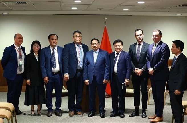 Government chief works with leading Brazilian corporations in Rio de Janeiro